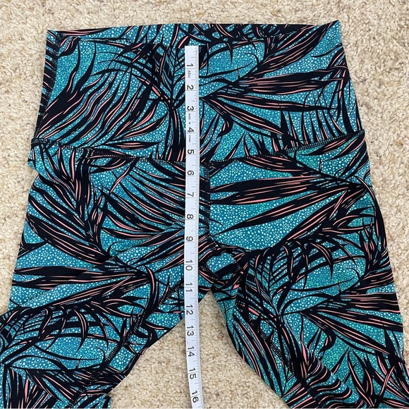 Lululemon Wunder Under High-Rise Pants - Picture 8 of 13